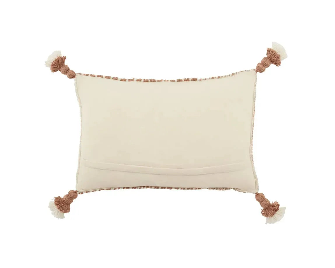 Armour ARM02 Tan/Ivory Pillow