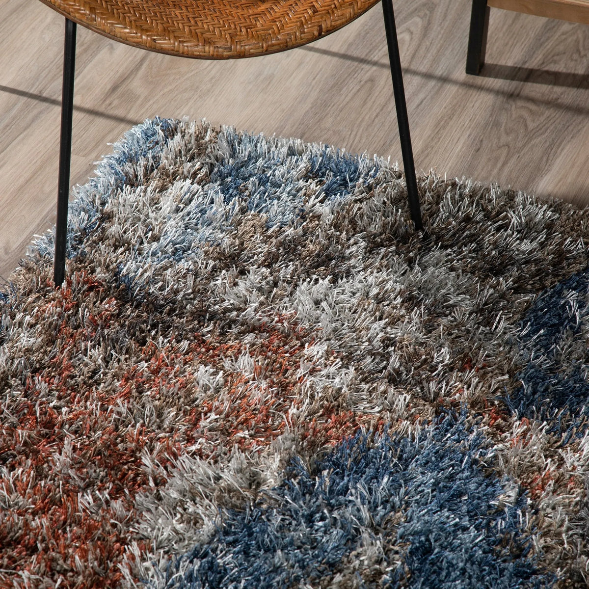 Arturro AT5 Multi Rug - Rug & Home