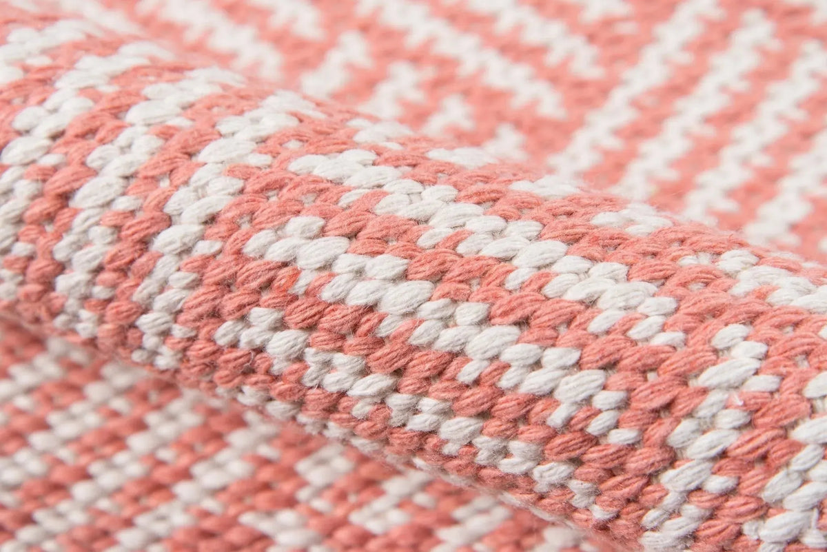 Baileys Beach by Madcap Cottage BAI-2 Pink Rug