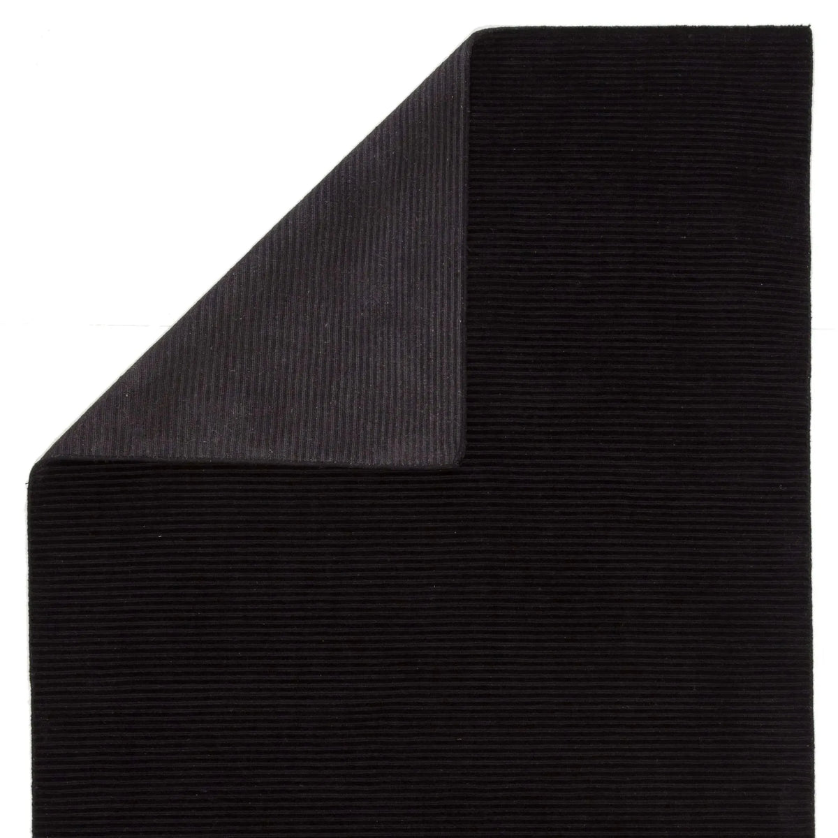Basis BI32 Basis Jet Black Rug