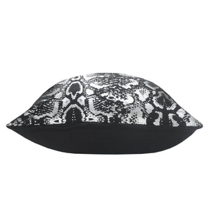 Beastly Lr07665 Black/Silver Pillow - Rug & Home