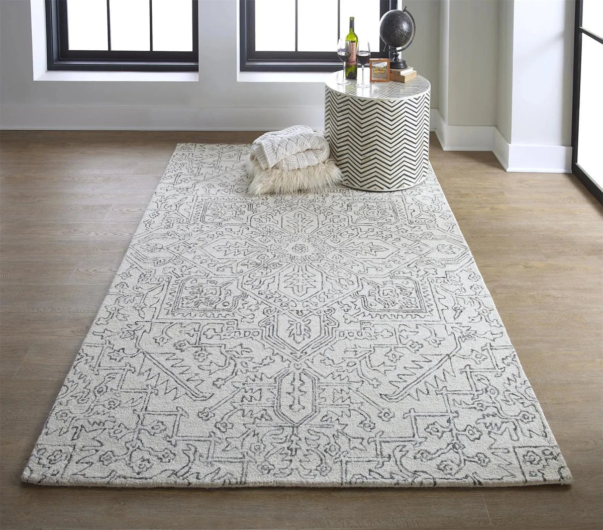 Belfort 8778F Ivory/Gray Rug