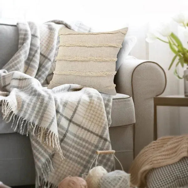 Birch Overtufted Solid LR07510 Throw Pillow