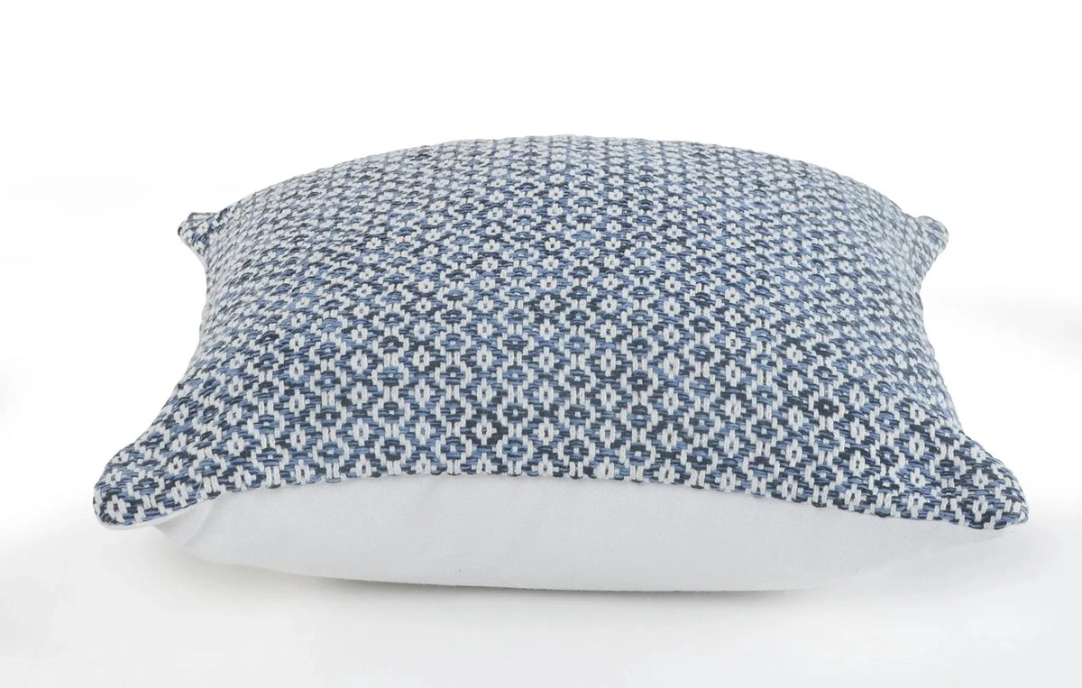 Blue Diamond LR07400 Throw Pillow
