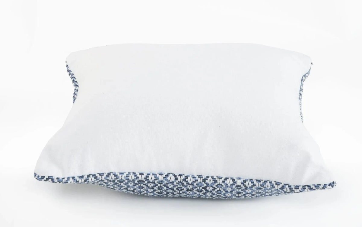 Blue Diamond LR07400 Throw Pillow