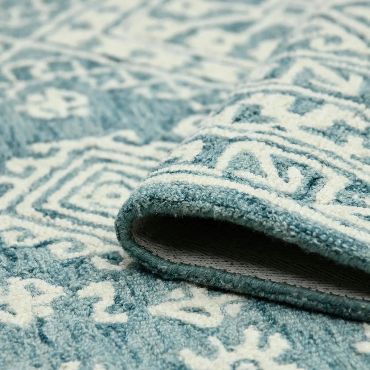 Boscage BOS-64 Blue Rug