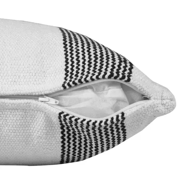 Cabana 07781WBL White/Black Pillow