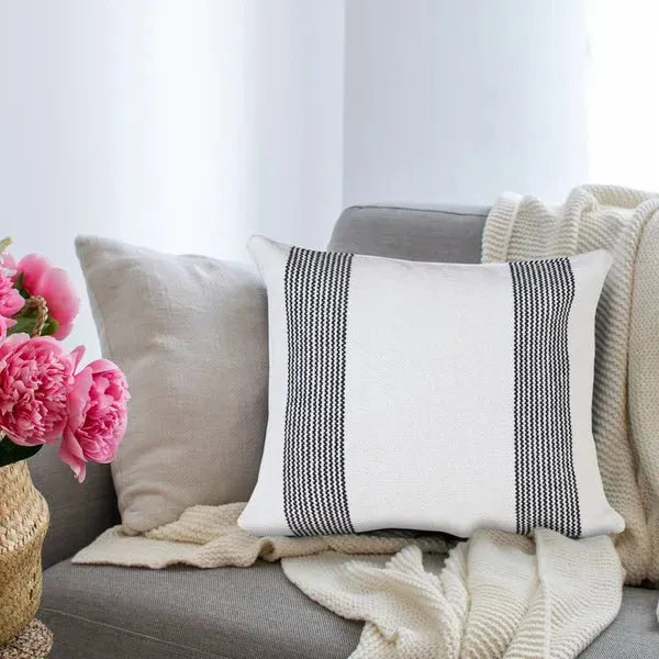 Cabana 07781WBL White/Black Pillow