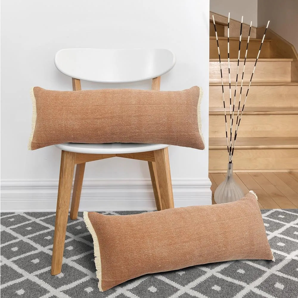 Throw pillow outlet and rug set