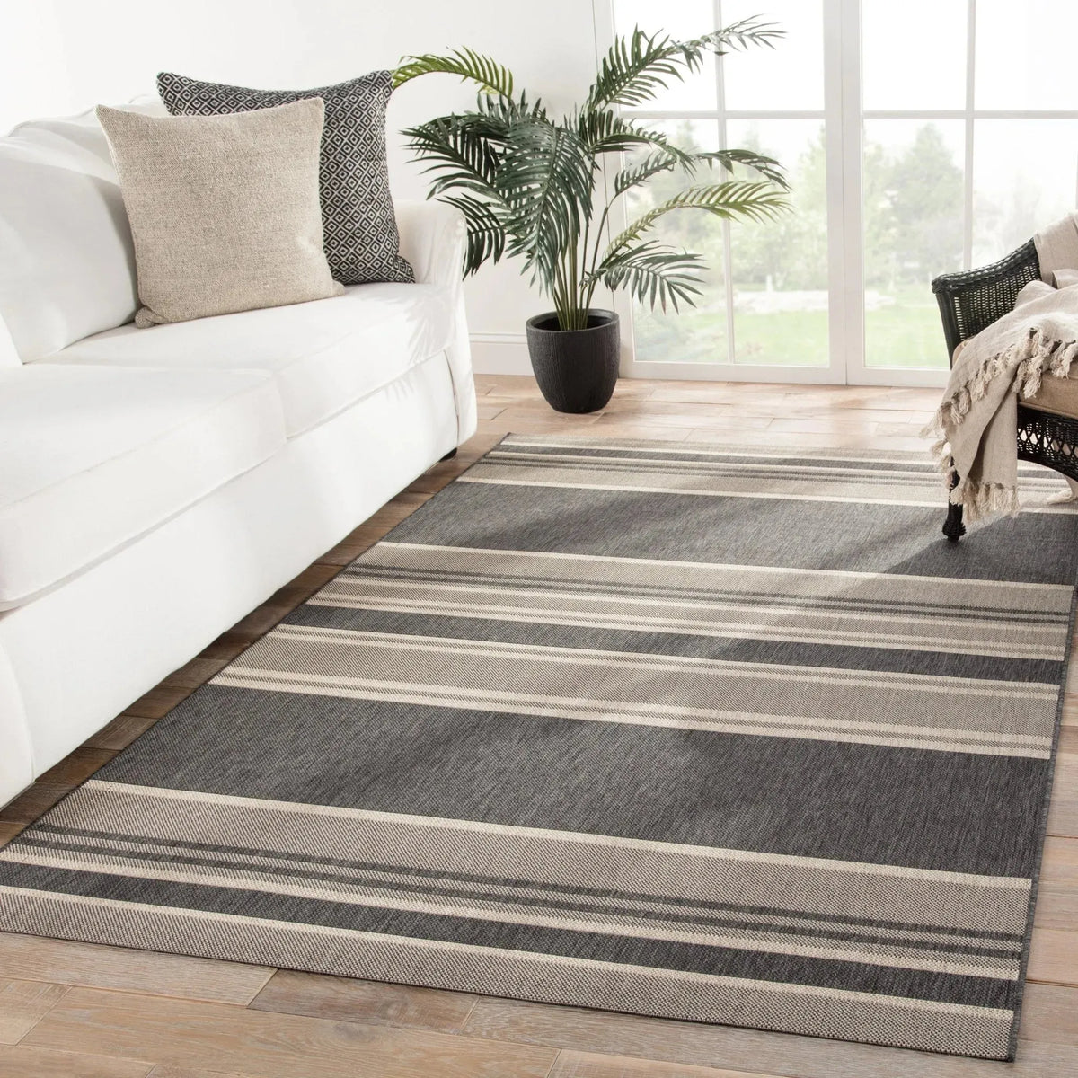 Catamaran CAM04 Pilot Gray/Beige Rug
