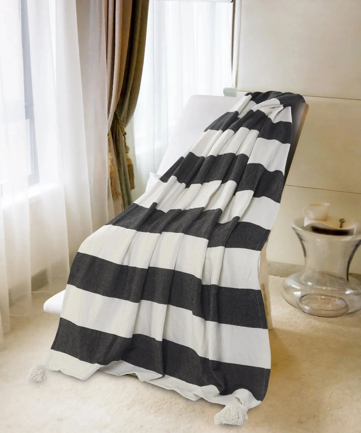Charcoal and Ivory Bold Stripe Tasseled LR80179 Throw Blanket