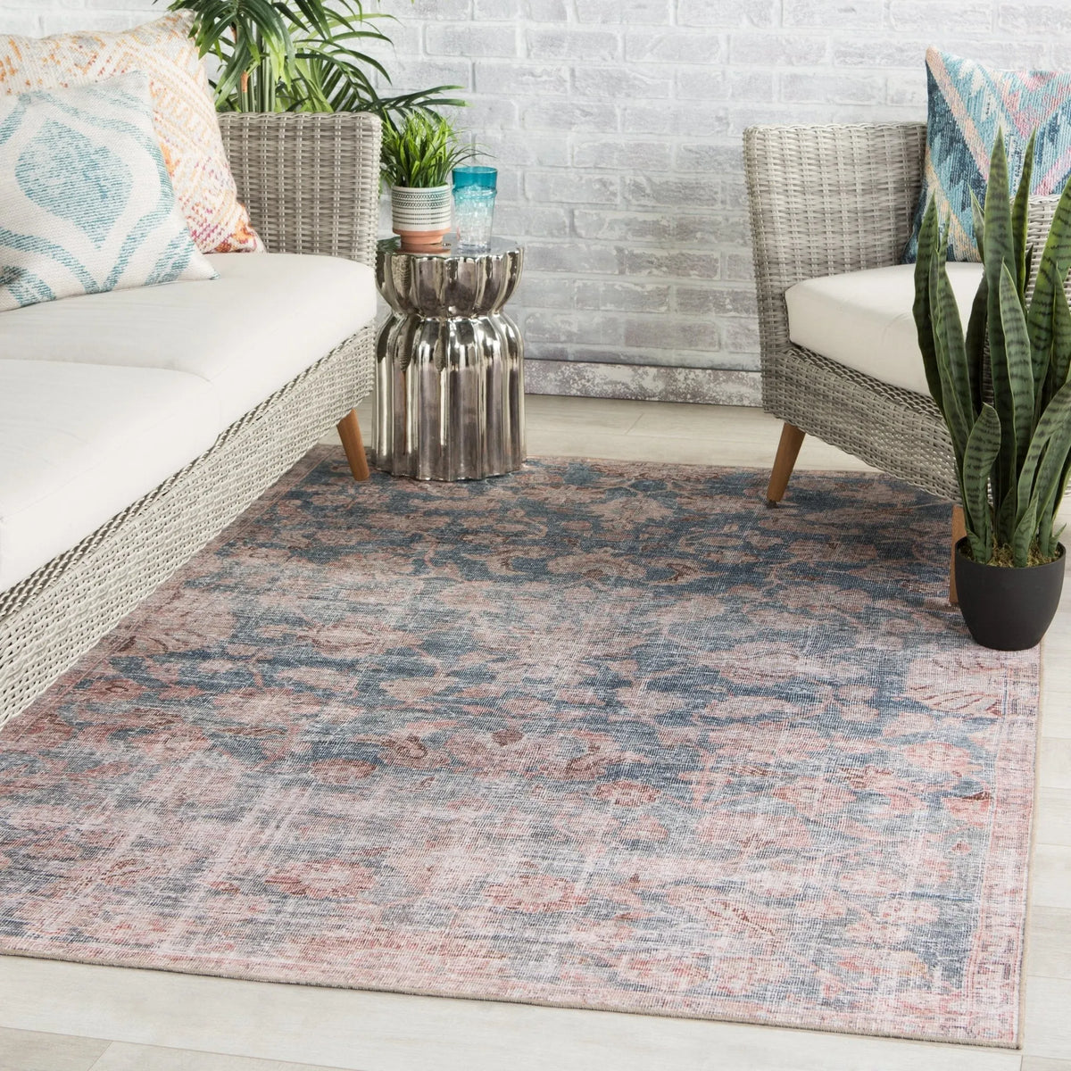 Chateau Cht07 Bardia Blue/Light Pink Rug