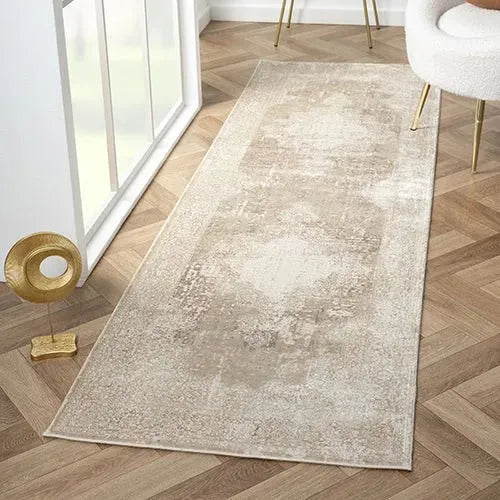 Cheshire 82405IVE Ivory/Beige Rug