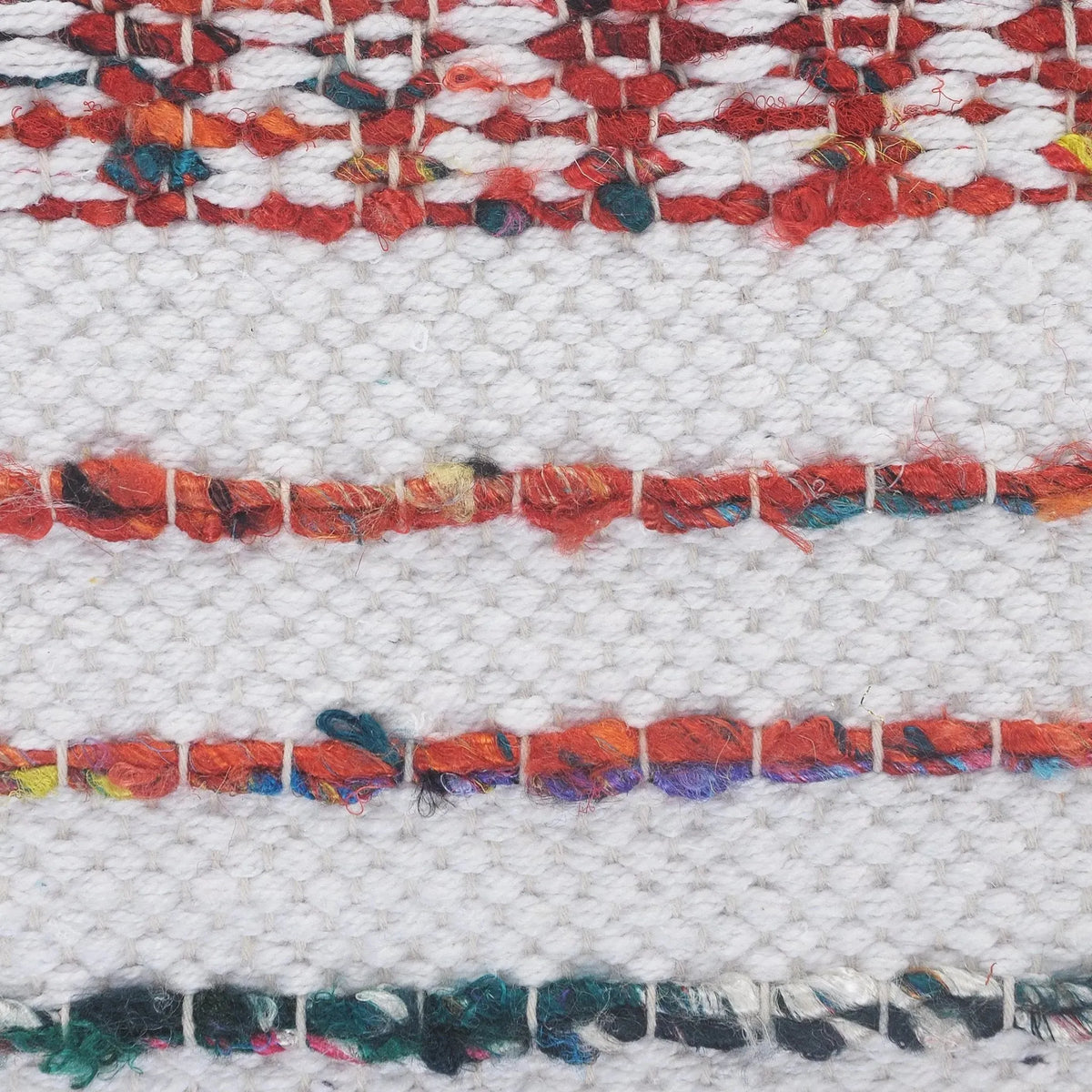 Chindi Lr07582 Multi/White Pillow