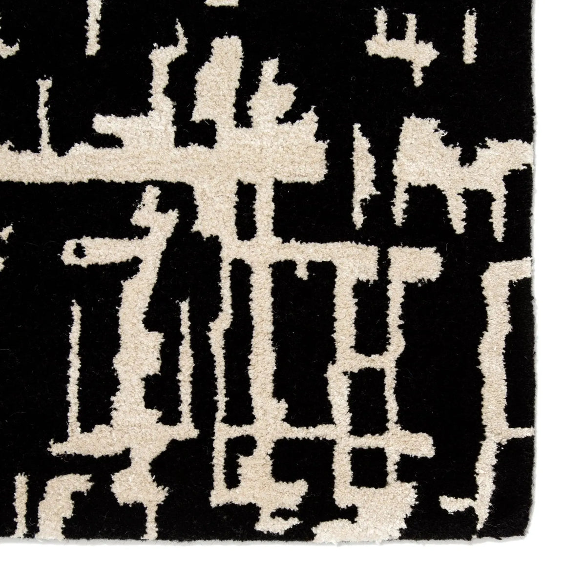 Clayton CLN16 Pals Black/Cream Rug