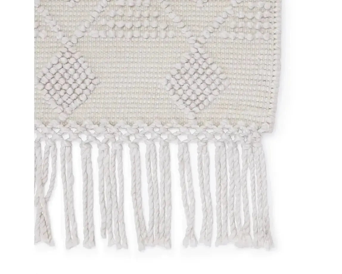 Cosette COE03 Bright White Rug