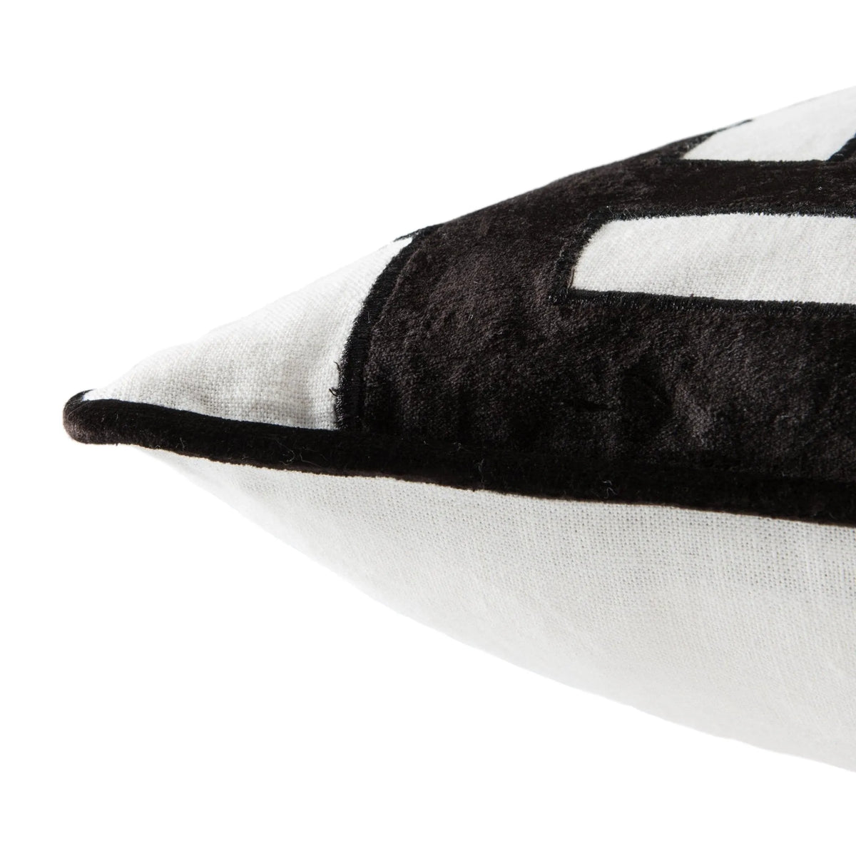 Cosmic By Nikki Chu Cnk08 Ordella White/Black Pillow - Rug & Home