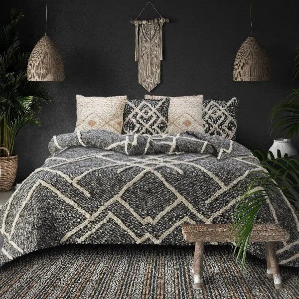Cotton 81485BLK Black Coverlet