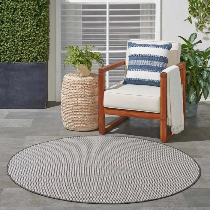 Courtyard COU01 Ivory/Charcoal Rug - Rug & Home