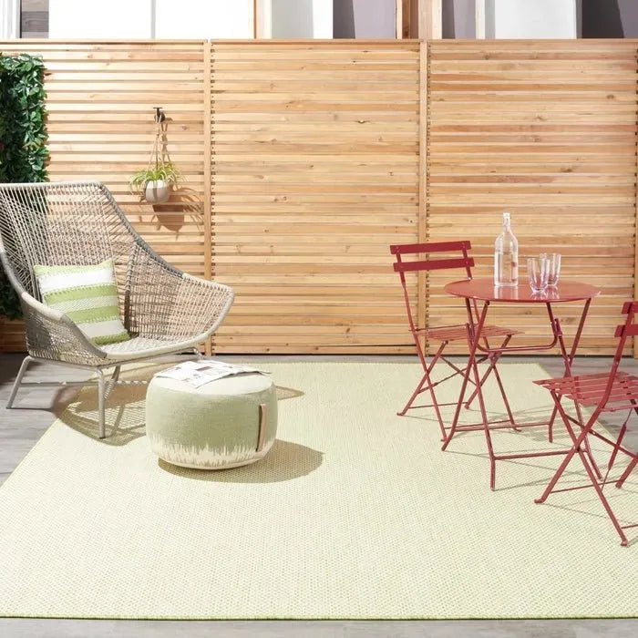 Courtyard COU01 Ivory/Green Rug - Rug & Home