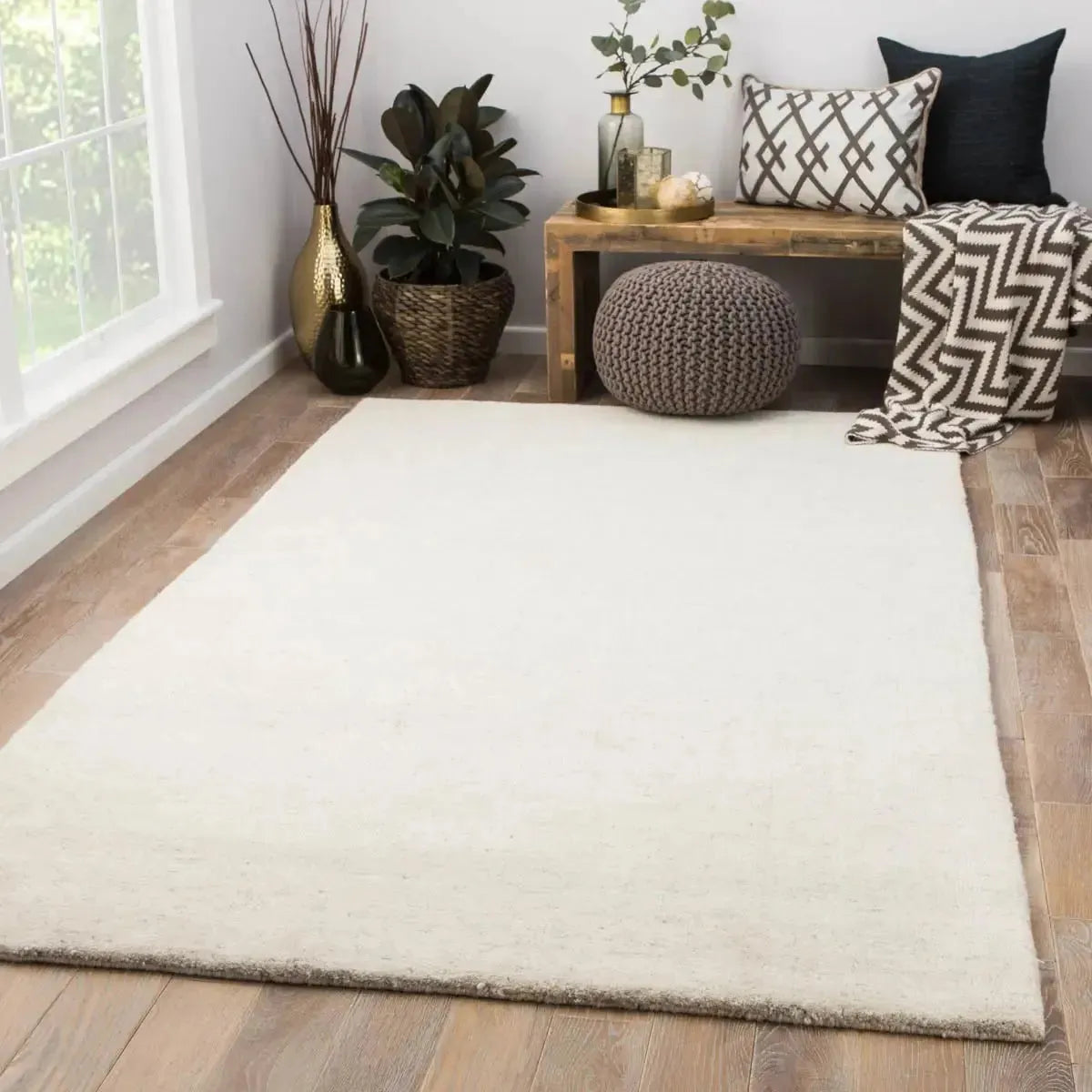 Cybil CYB01 Ivory/Light Grey Rug