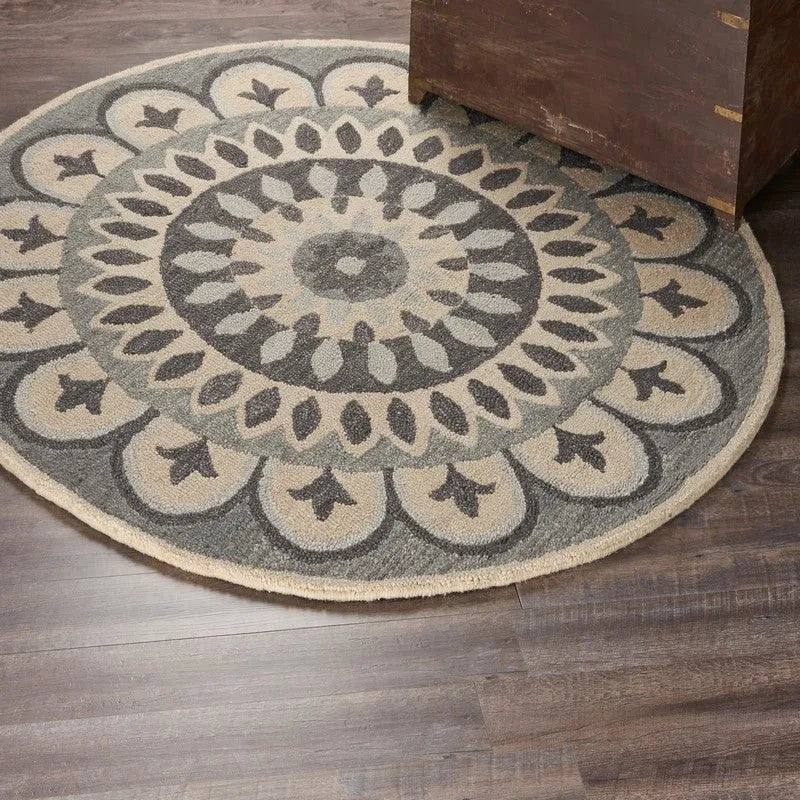 Dazzle LR54054 Gray Rug - Rug & Home