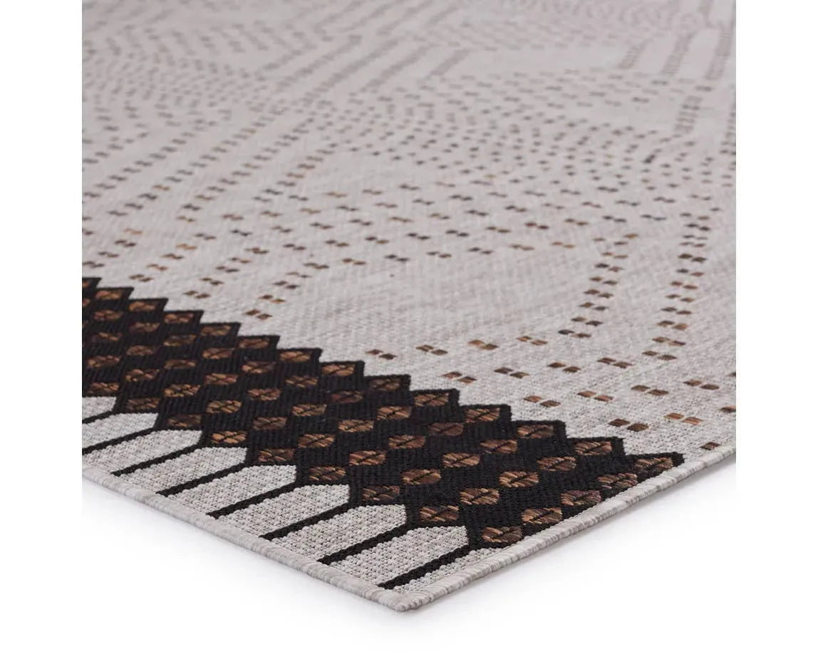 Decora By Nikki Chu DNC17 Tirana Gray/Brown Rug