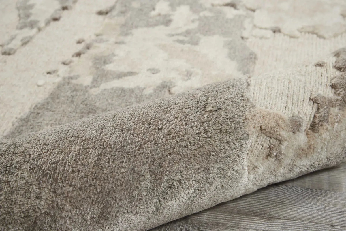 Divine Div05 Ash Rug