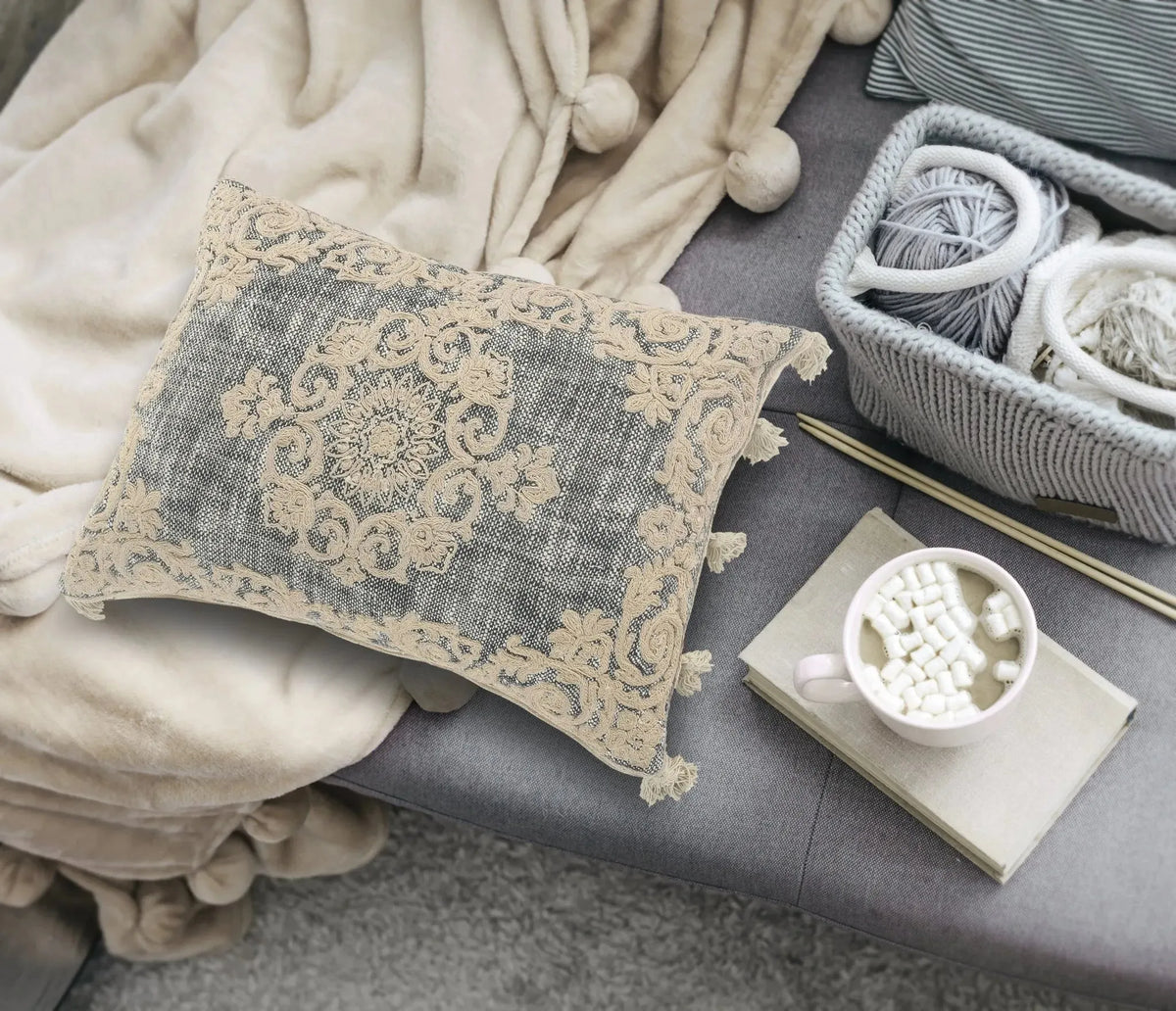 Dynasty Lr07506 Gray/Ivory Pillow