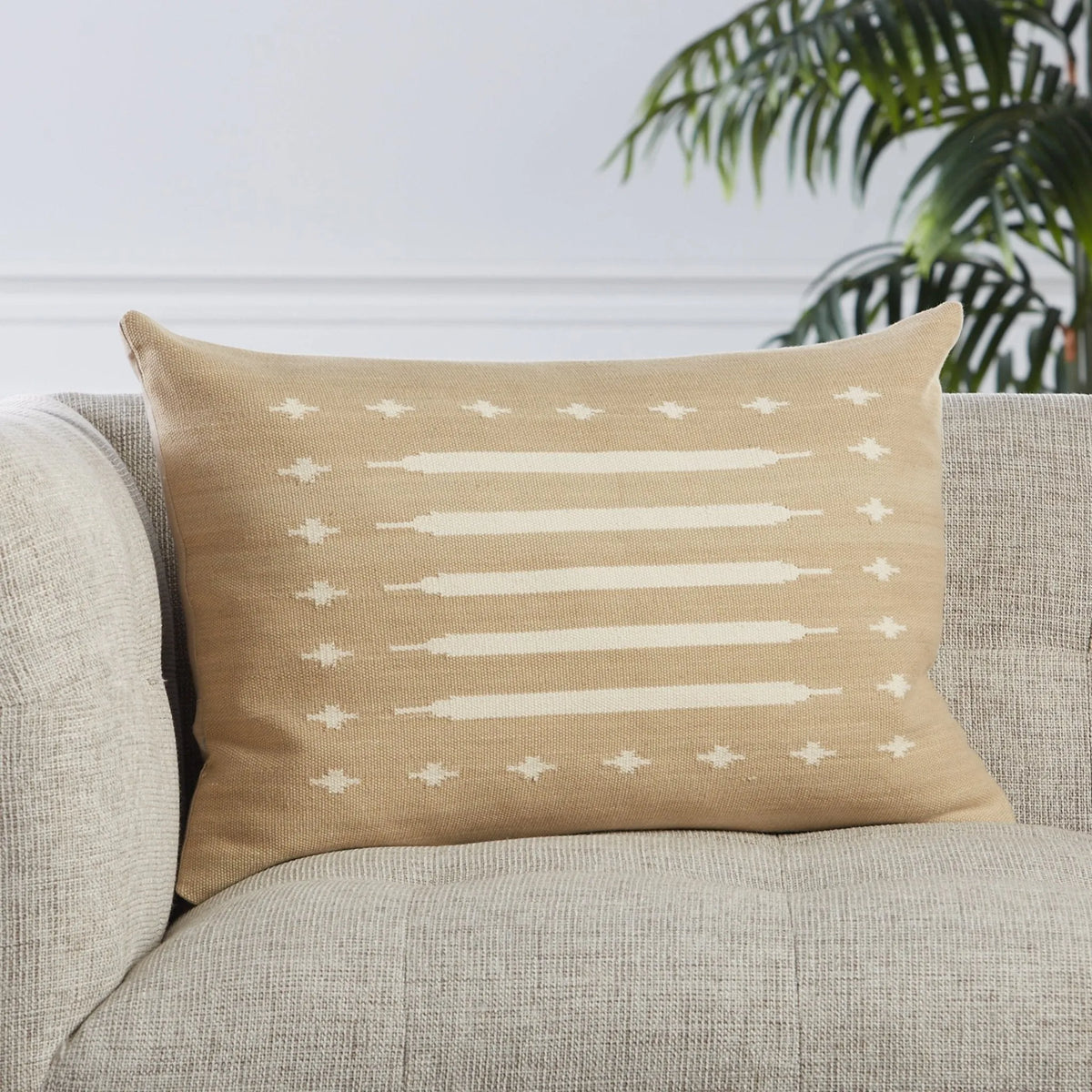 Emani Emn08 Ikenna Taupe/Cream Pillow - Rug & Home