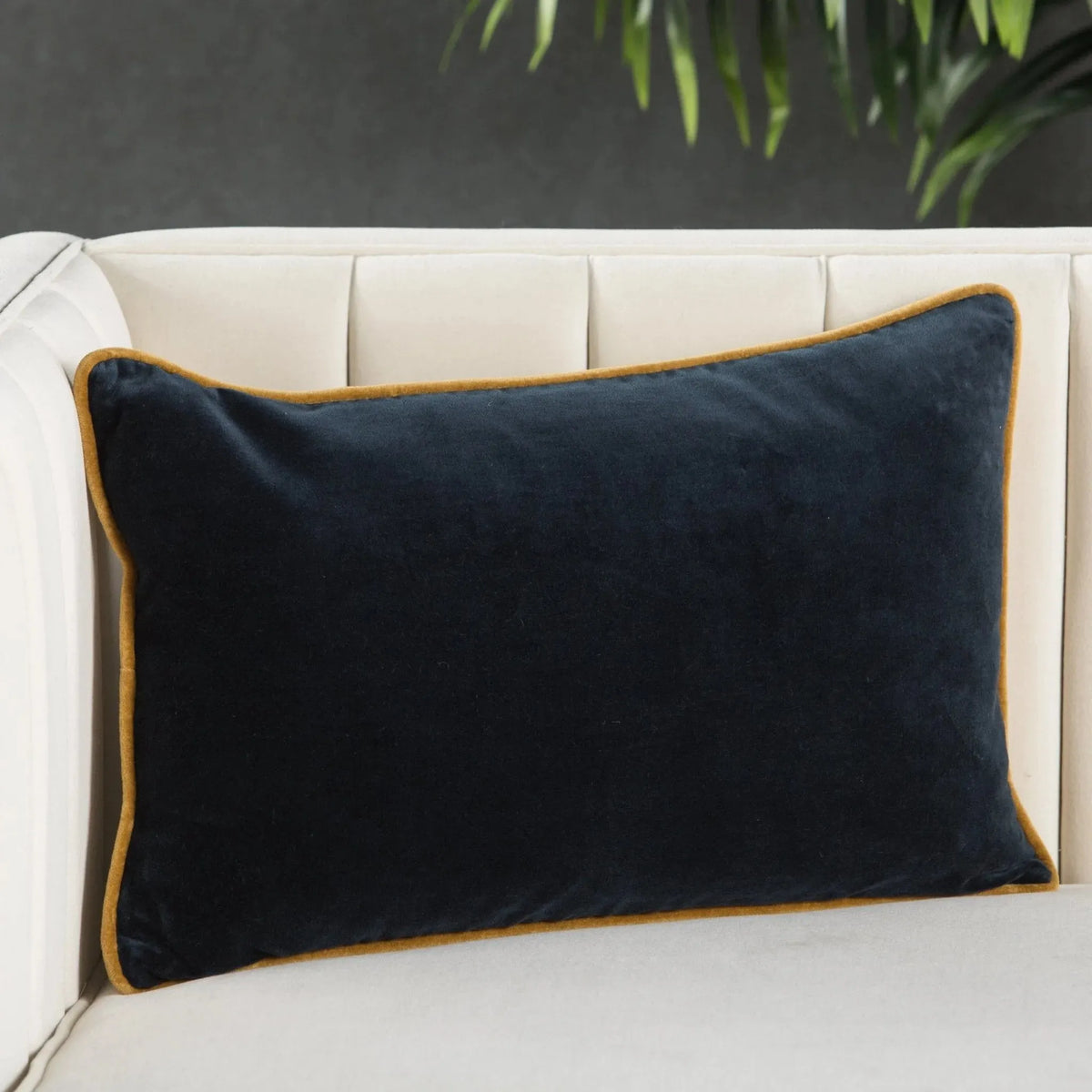 Emerson Ems06 Lyla Navy Cream Pillow