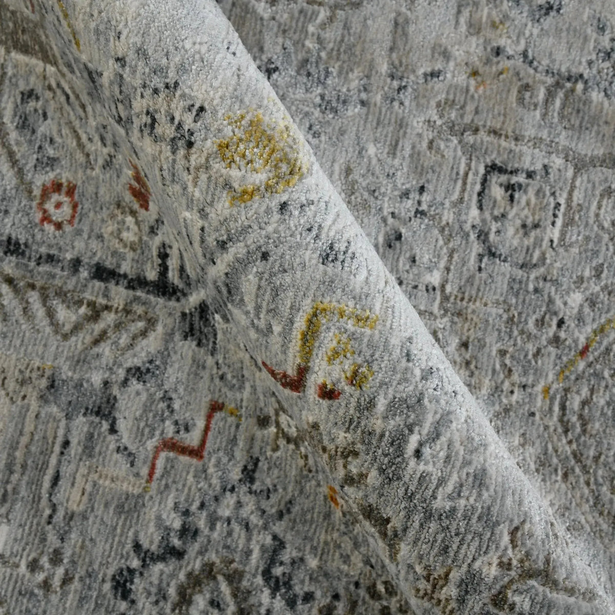 Fairmont FAI-3 Silver/Orange Rug