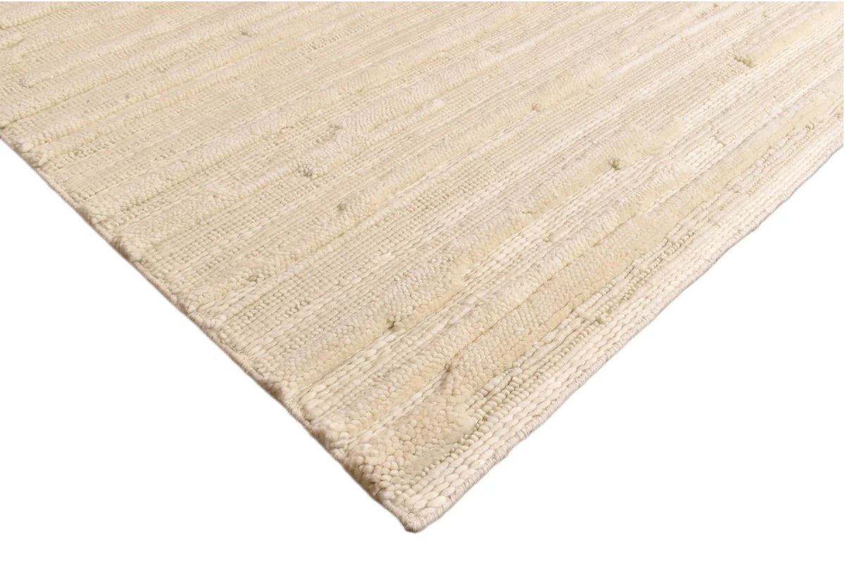 Farah 114 Ivory Rug - Rug & Home