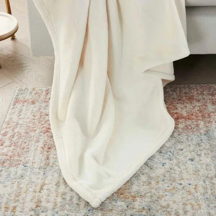 Faux Fur AP102 Ivory Throw Blanket