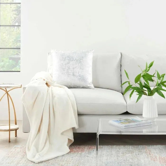 Faux Fur AP102 Ivory Throw Blanket