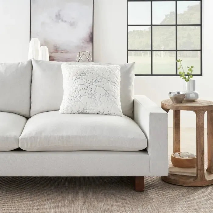 Faux Fur SN107 Ivory/Silver Pillow