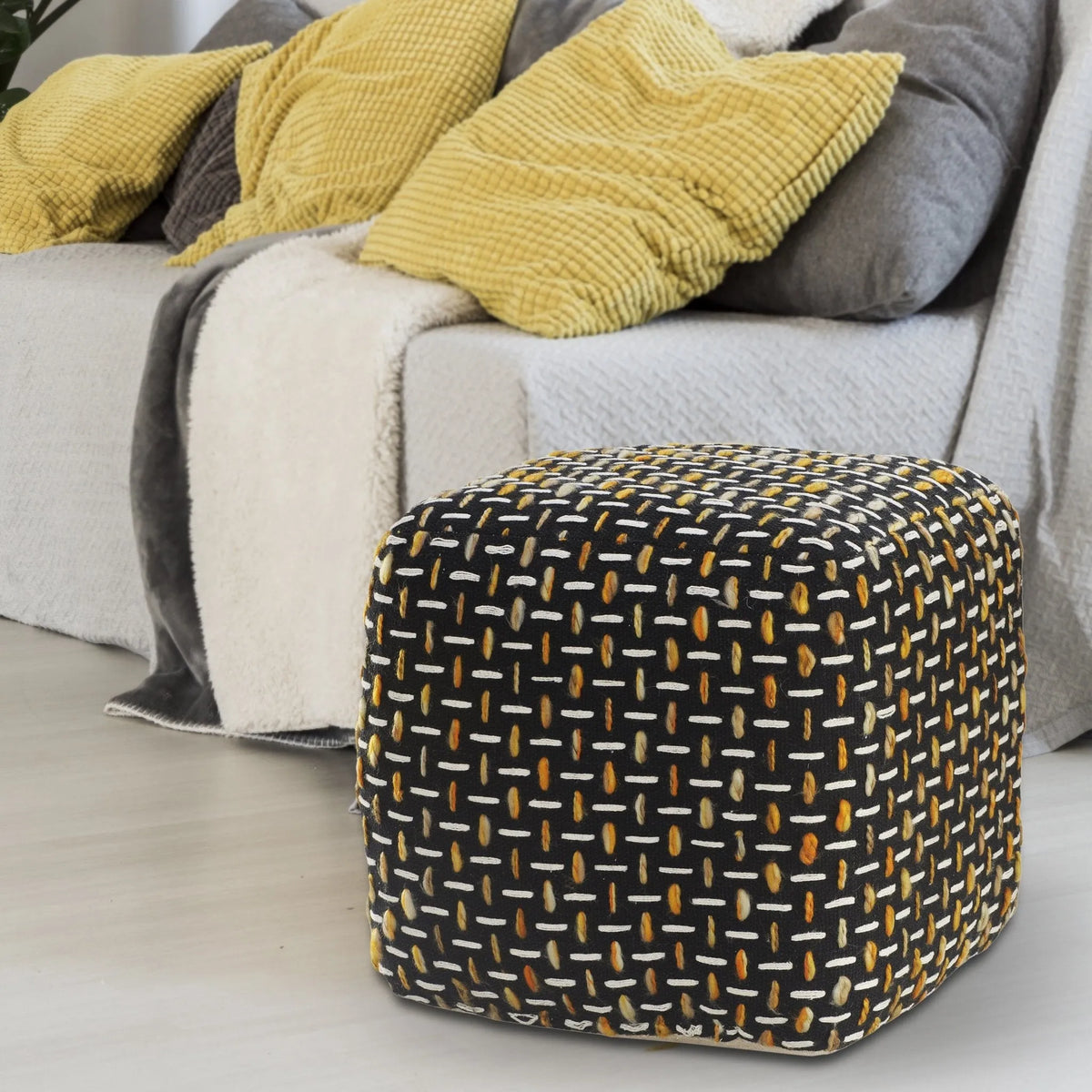 Flat Weave Lr34023 Black/Gold Pouf - Rug & Home