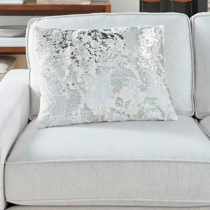 Fur VV201 White/Silver Pillow