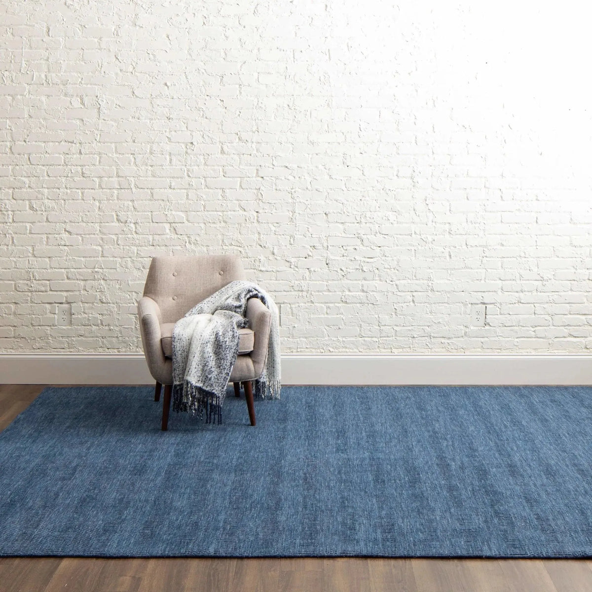 Gemini Rg145 4590 Gemini Navy Rug