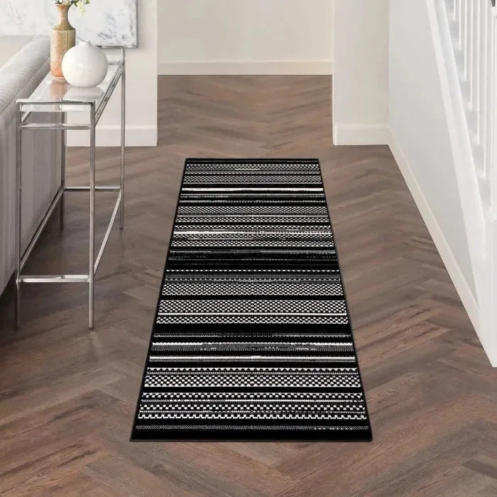 Grafix GRF41 Black/White Area Rug