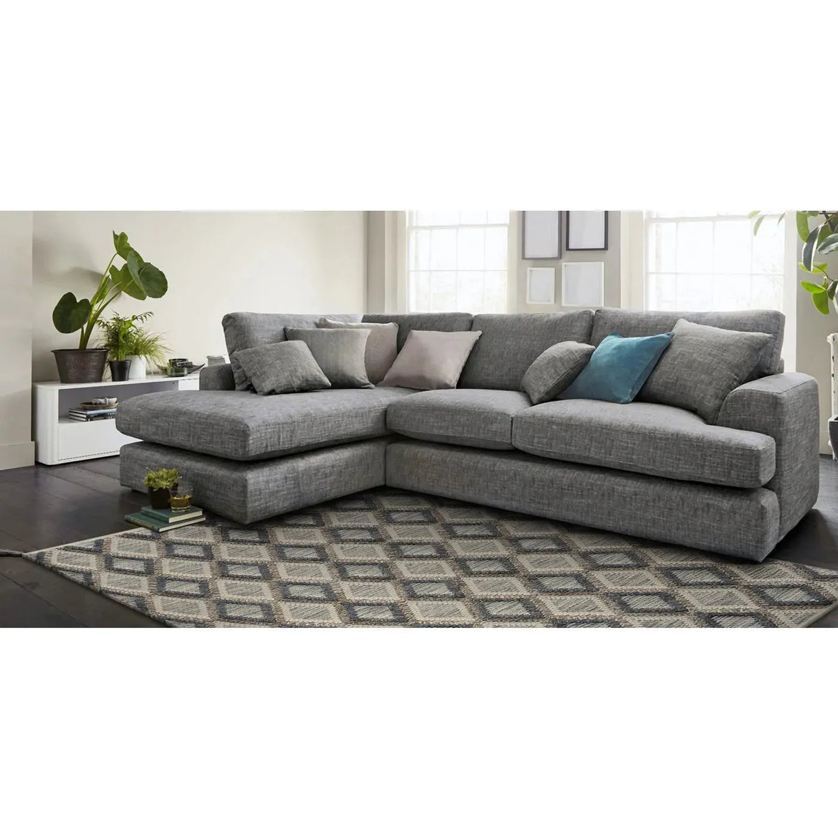 Hang Ten Malibu 850 Newport Beach Slate Beige Rug