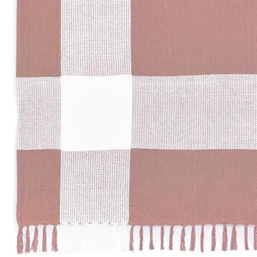 Highland 80287PSW Peachy Keen/White Throw Blanket