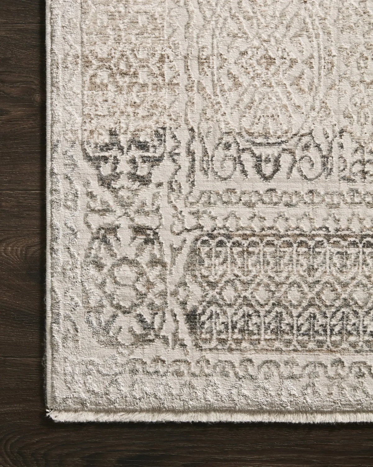 Homage HOM-05 Ivory / Silver Rug - Rug & Home