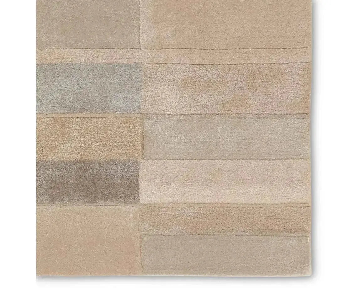 Iconic ICO08 Beige/Cream Rug