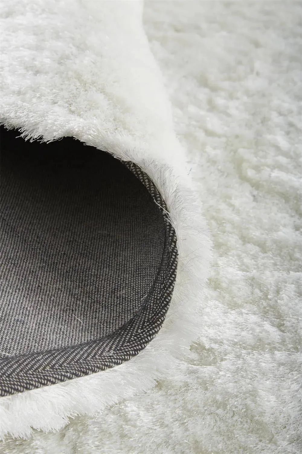 Indochine 4550F White Rug