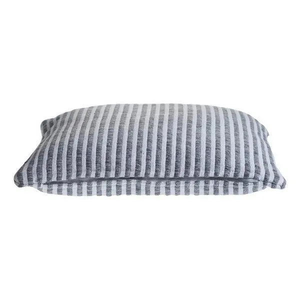Insignia 04651GRY Grey Pillow