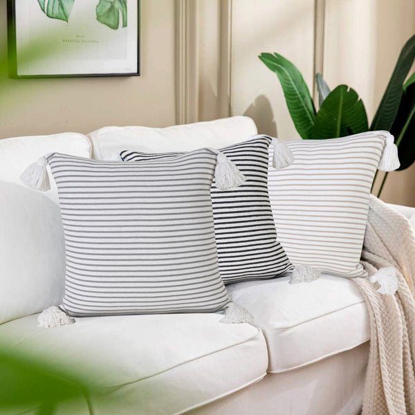 Insignia 07774BKT Black/White Pillow - Rug & Home