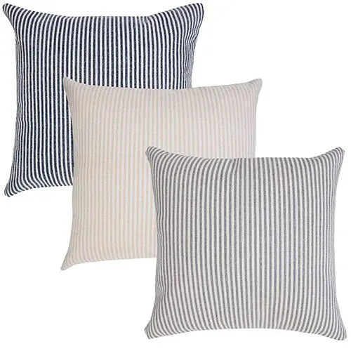 Insignia 07807IGW Insignia White Pillow