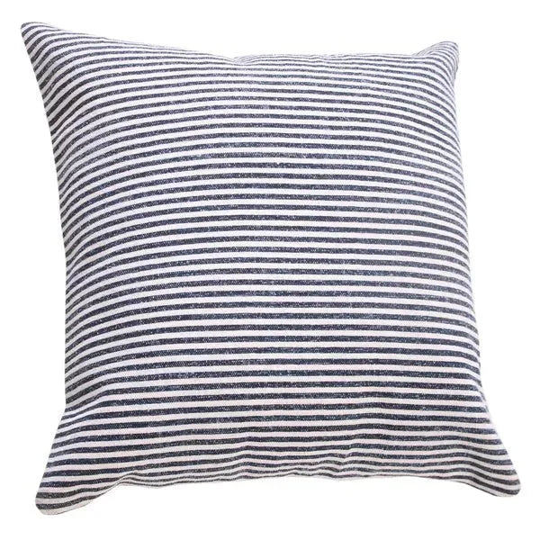 Insignia 07807IGW Insignia White Pillow