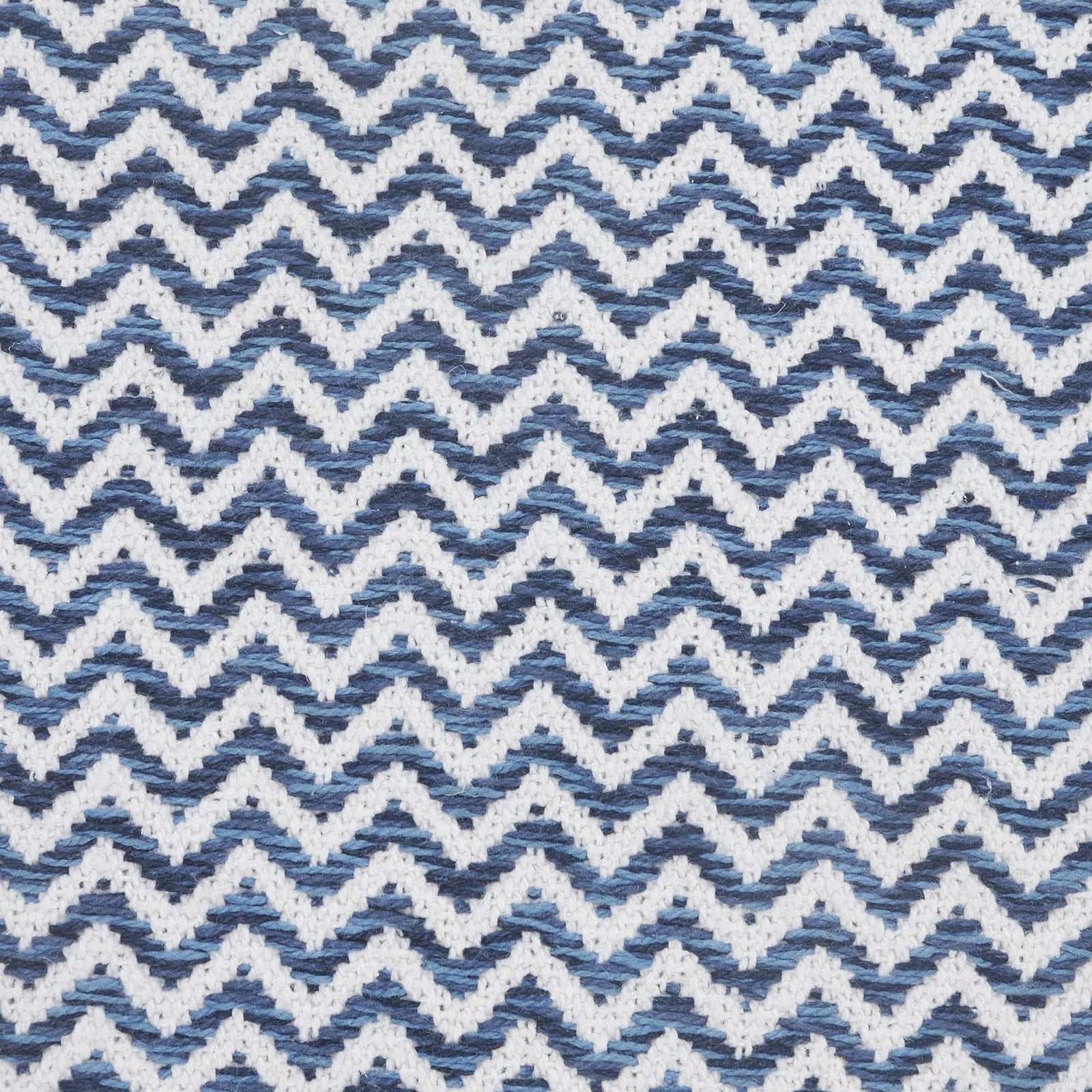 Insignia Lr07645 Blue/White Pillow - Rug & Home